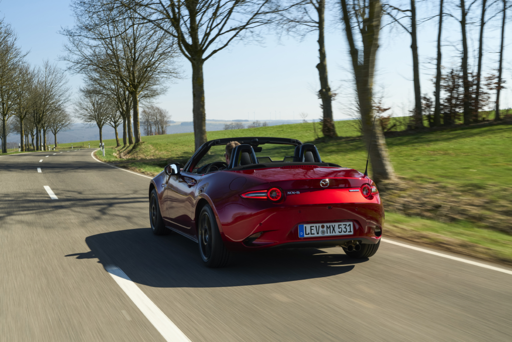 mazda_mx-5_germany_2025_src_act_04_highres
